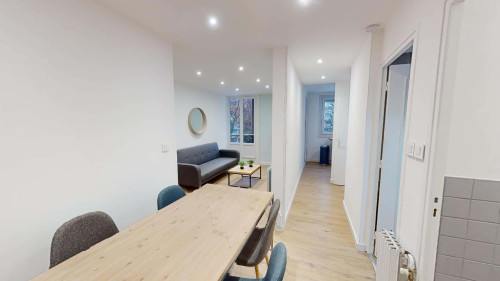 Room in Rue Barral de Montferrat, Grenoble for 84 m² with 6 bedrooms - Gallery - 8