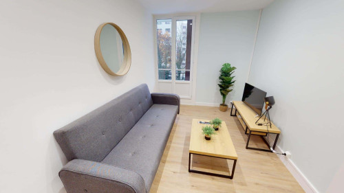 Room in Rue Barral de Montferrat, Grenoble for 84 m² with 6 bedrooms - Gallery - 5