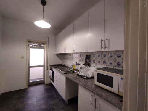 Rua de Miguel Bombarda - Gallery - 24