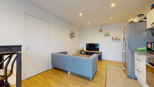 Room in Place d'Alembert, Argenteuil for 72 m² with 4 bedrooms