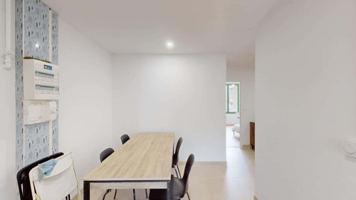 Room in Rue de Stalingrad, Grenoble for 90 m² with 4 bedrooms - Gallery - 8