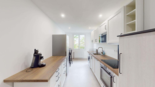 Room in Rue de Stalingrad, Grenoble for 90 m² with 4 bedrooms - Gallery - 11