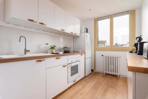 Room in Rue Saint-Agnan, Lyon for 72 m² with 4 bedrooms