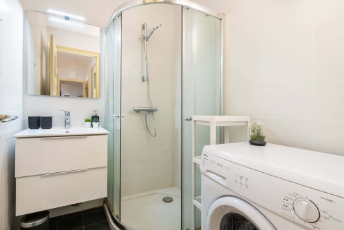 Room in Rue Saint-Agnan, Lyon for 72 m² with 4 bedrooms