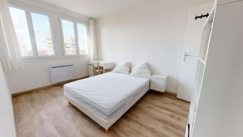 Room in Boulevard de Larramet, Toulouse for 70 m² with 3 bedrooms - Gallery - 5