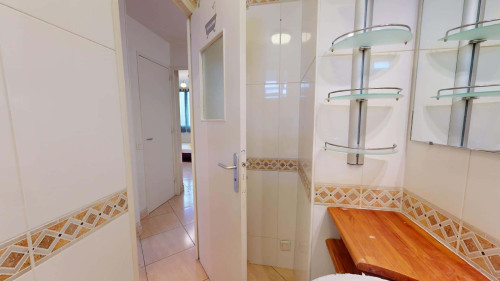 Room in Rue Pierre Voyant, Villeurbanne for 80 m² with 5 bedrooms - Gallery - 12
