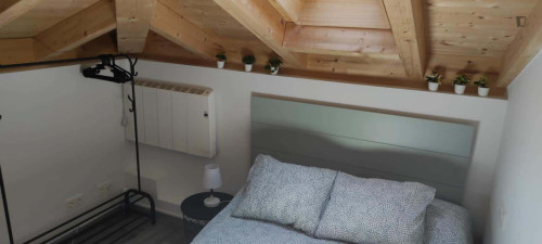Apartment in Calle San Gil, Burgos for 22 m²