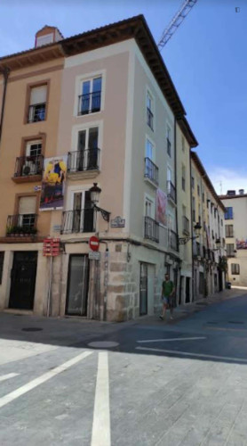 Apartment in Calle San Gil, Burgos for 22 m² - Gallery - 13