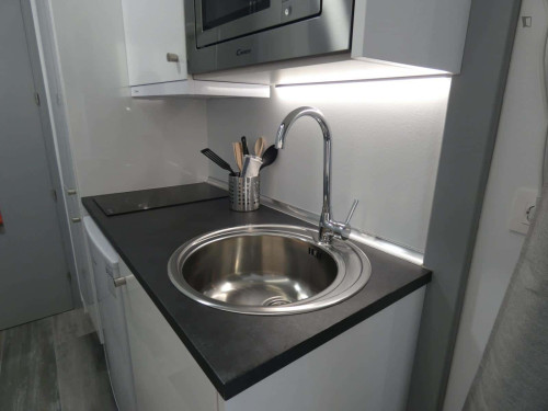 Apartment in Calle San Gil, Burgos - Gallery - 11