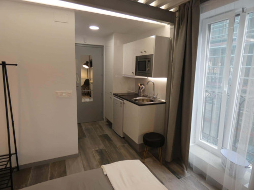 Apartment in Calle San Gil, Burgos - Gallery - 9