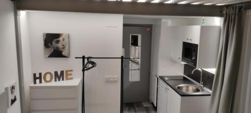 Apartment in Calle San Gil, Burgos - Gallery - 10