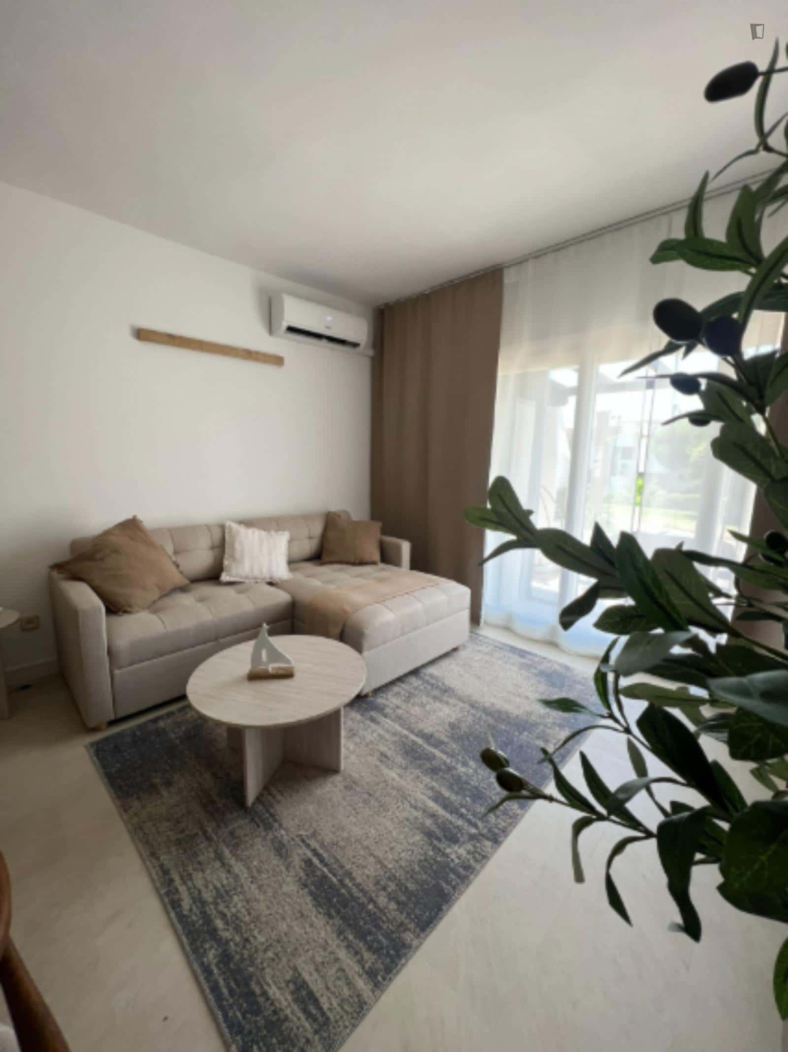 Apartment In Calle Las Postas, Calahonda For 75 M² With 2 Bedrooms - 1