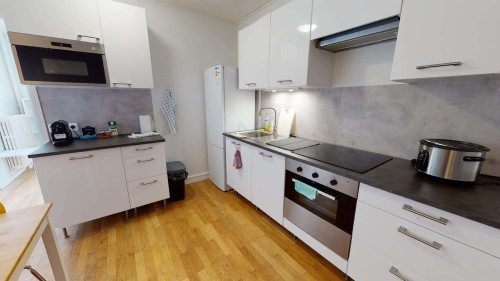 Room in Boulevard des États-Unis, Lyon for 80 m² with 4 bedrooms - Gallery - 5