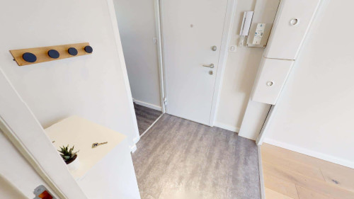 Room in Rue Massenet, Grenoble for 85 m² with 5 bedrooms - Gallery - 8