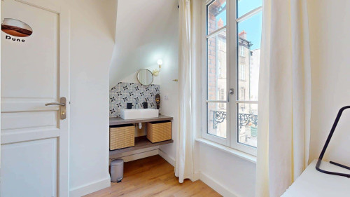 Room in Rue Abbé Banier, Clermont-Ferrand for 93 m² with 4 bedrooms - Gallery - 20