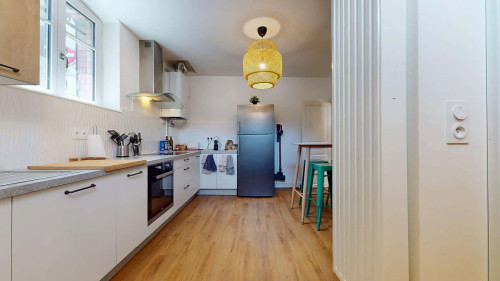 Room in Rue Abbé Banier, Clermont-Ferrand for 93 m² with 4 bedrooms - Gallery - 9