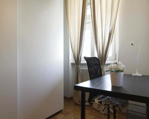 Stanza in Via Pellegrino Rossi - Gallery - 6