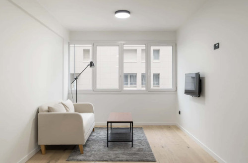 Furnished studio, all bills included - Clichy, metro L13 - Gallery - 3