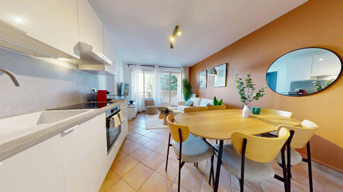 Room in Rue de la Chapelle, Lyon for 119 m² with 6 bedrooms - Gallery - 22