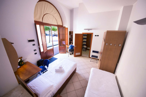 Via Monsignor Ventimiglia - bed in double room