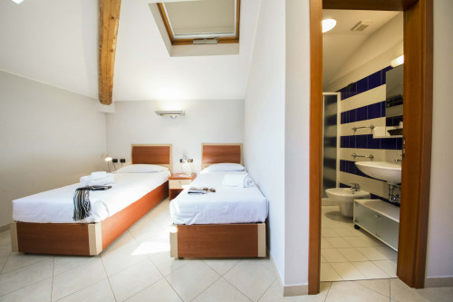 Via Monsignor Ventimiglia - bed in double room