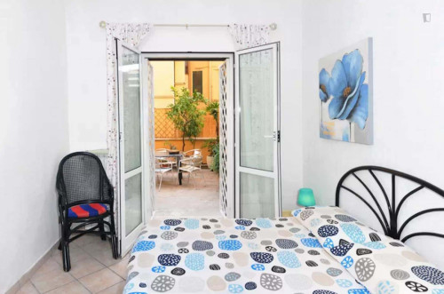 Room in Circonvallazione Cornelia, Roma for 61 m² with 2 bedrooms