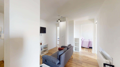Room in Boulevard de Larramet, Toulouse for 70 m² with 4 bedrooms