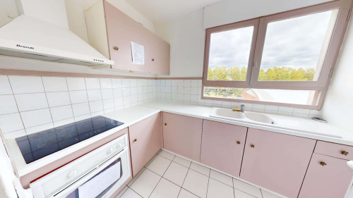 Room in Résidence Camponac, Pessac for 110 m² with 6 bedrooms