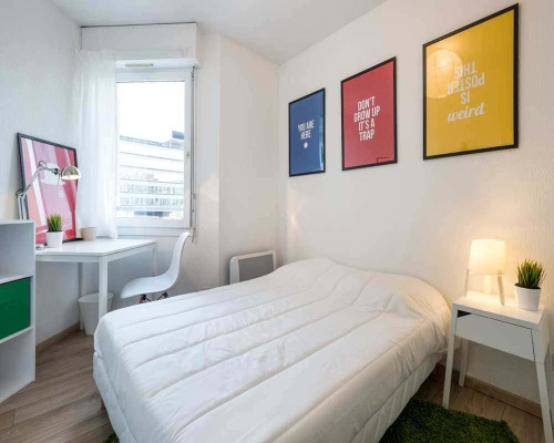 Chambre dans le rue Paul Bert