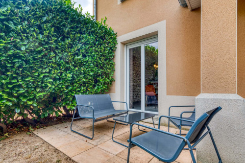 House with a garden 10 minutes from Lyon. Ideal relocation & business stays - Gallery - 10