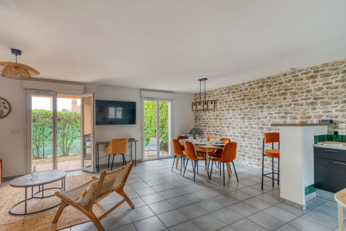 House with a garden 10 minutes from Lyon. Ideal relocation & business stays - Gallery - 18