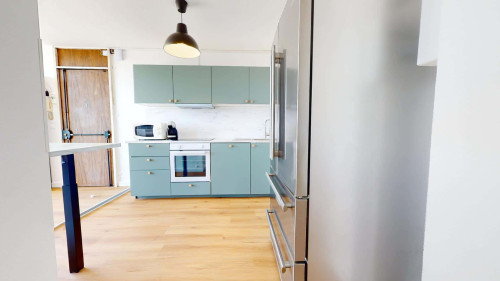 Room in Rue Edouard Branly, Bron for 86 m² with 5 bedrooms - Gallery - 13