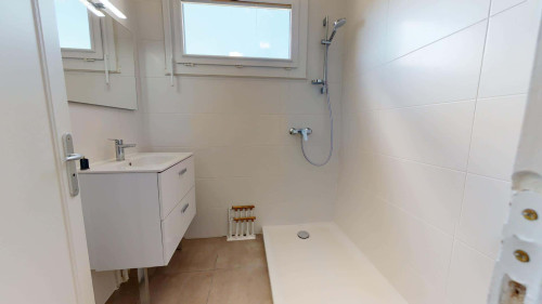 Room in Rue Jules Valensaut, Lyon for 83 m² with 4 bedrooms - Gallery - 8