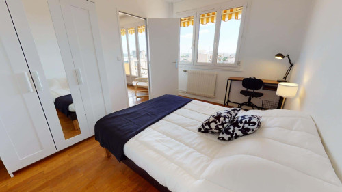 Room in Rue Jules Valensaut, Lyon for 83 m² with 4 bedrooms - Gallery - 10