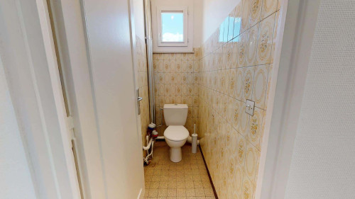 Room in Rue Jules Valensaut, Lyon for 83 m² with 4 bedrooms