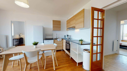Room in Rue Jules Valensaut, Lyon for 83 m² with 4 bedrooms - Gallery - 12