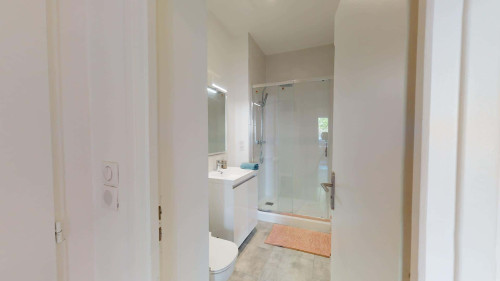 Room in Rue Berchet, Lyon for 120 m² with 6 bedrooms - Gallery - 5