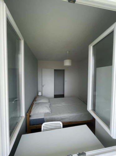 RUE DE SUZON BAT I APT 260 ETAGE 10
