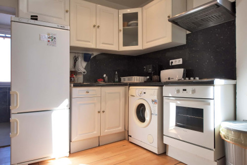 Apartment in Rue Saint-Christophe, Avignon for 51 m² with 3 bedrooms