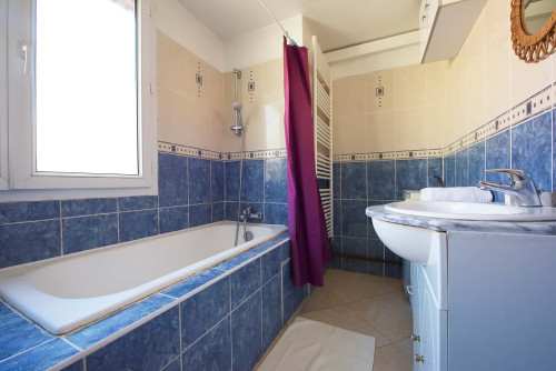 Apartment in Rue Saint-Christophe, Avignon for 51 m² with 3 bedrooms - Gallery - 9