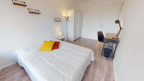 Room in Rue Professeur Patel, Lyon for 116 m² with 7 bedrooms - Gallery - 20