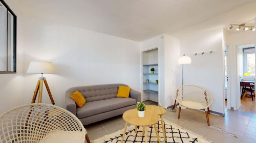 Room in Rue de Saint Cyr, Lyon for 85 m² with 6 bedrooms - Gallery - 16
