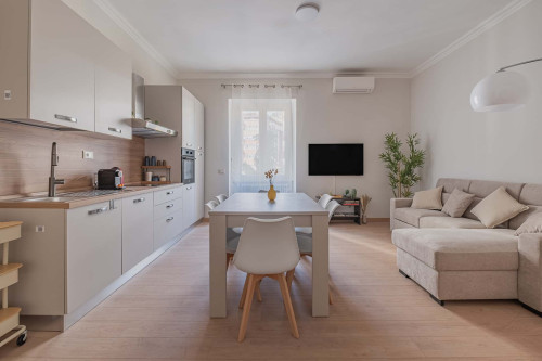 Apartment in Circonvallazione Clodia, Roma for 75 m² with 2 bedrooms - Gallery - 15