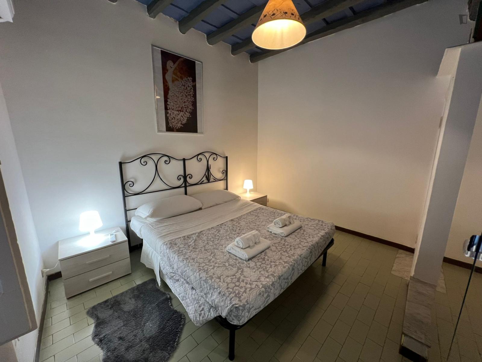 2-Bedroom Apartment, With Outdoor Area - 1