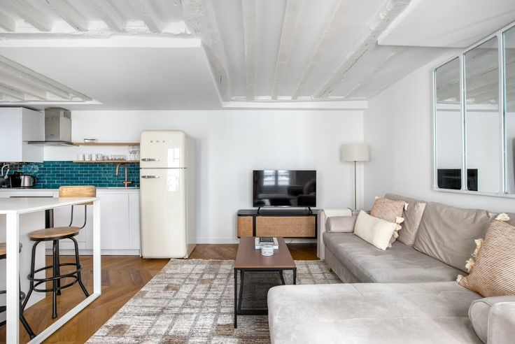 Apartment In The Heart Of The 9th Near Rue Des Martyrs - 16