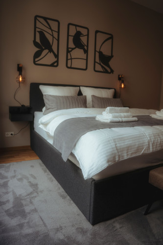 RICH Apartments – Modern Business Apartment with Parking in Bielefeld City Center - Gallery - 6