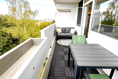 Move in with just your suitcases…Fully furnished studio, incl. kitchen, furniture, electricity, internet - Gallery - 7