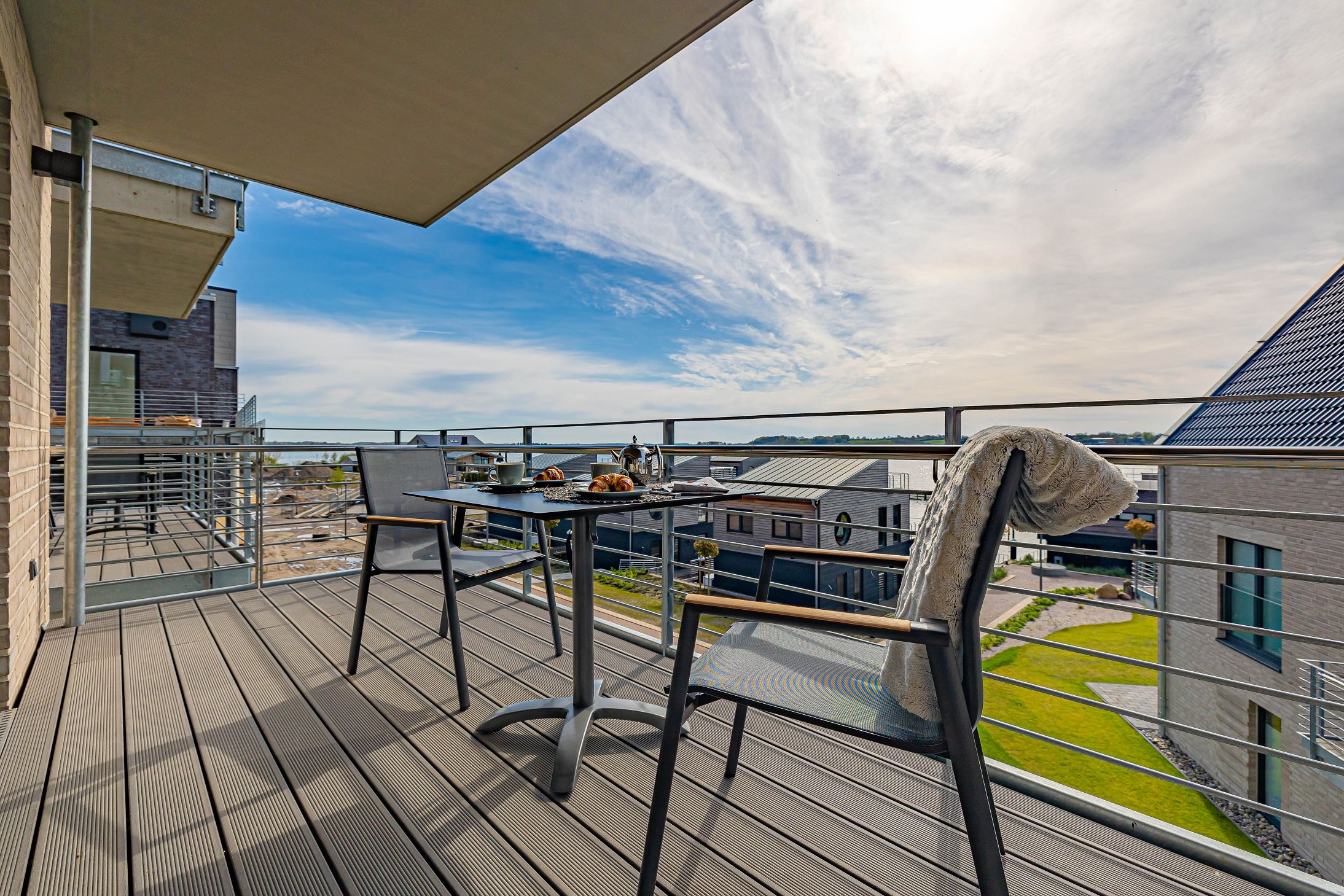 Beautiful Loft In Schleswig With Balcony Directly On The Water - 23