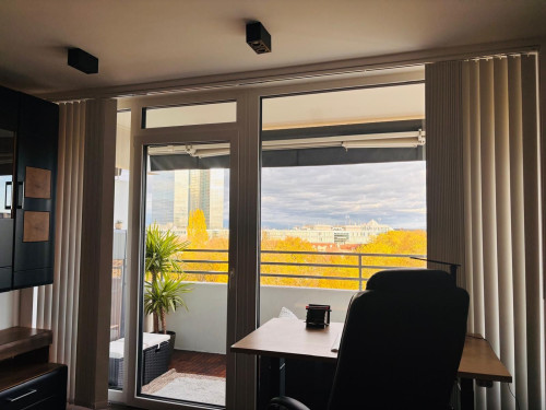 Bright & Modern Studio in Schwabing | Top Location | Great View