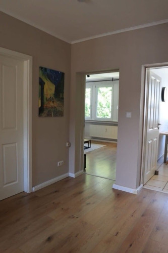 Boutique Living I Stylish Fully Furnished Two Room Flat - Gallery - 6